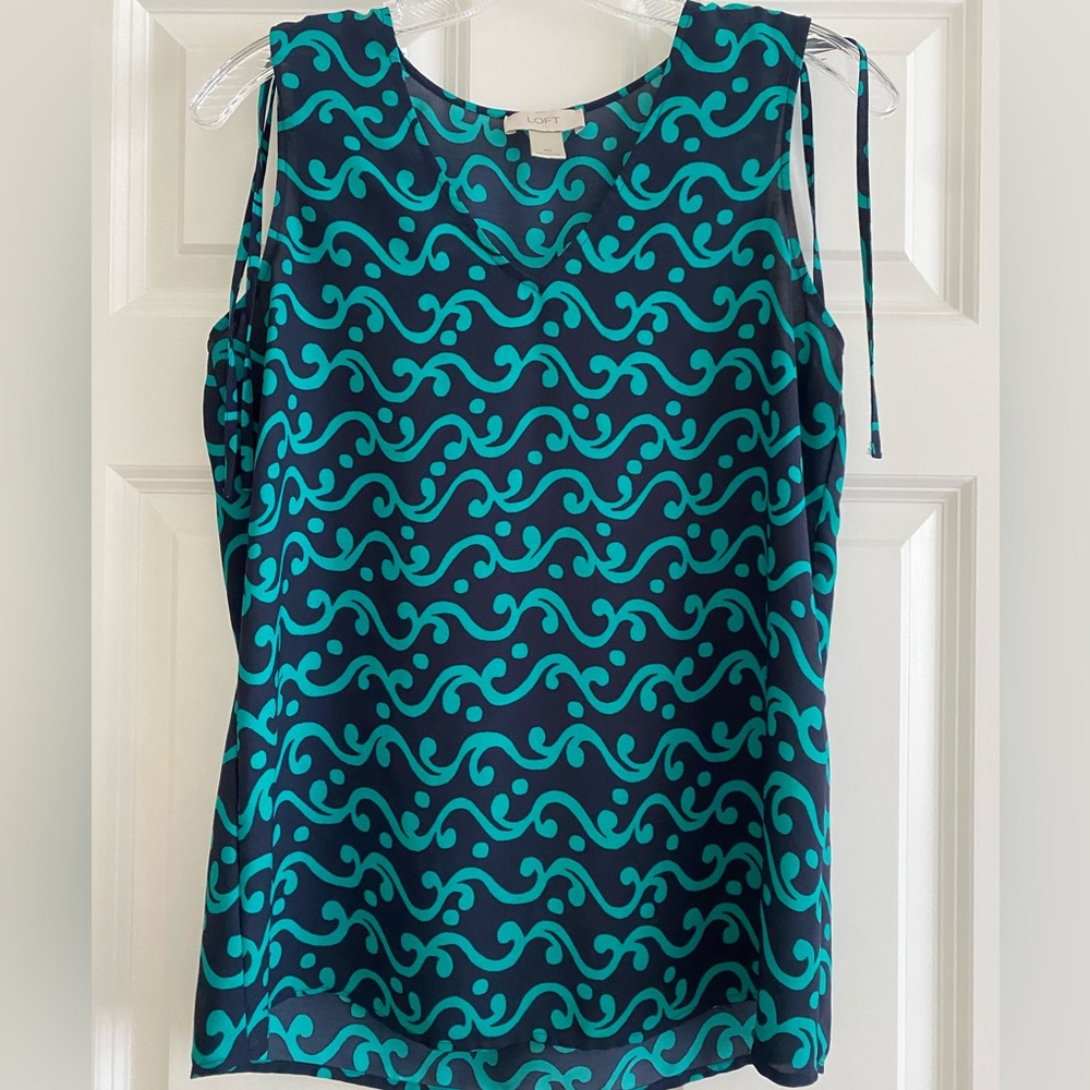 LOFT Sleeveless Blouse